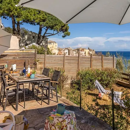 Villa Erbalunga Villa Erbalunga (Corsica)