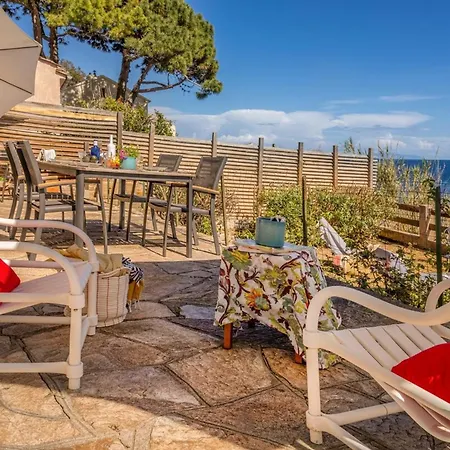 Villa Erbalunga 빌라 *